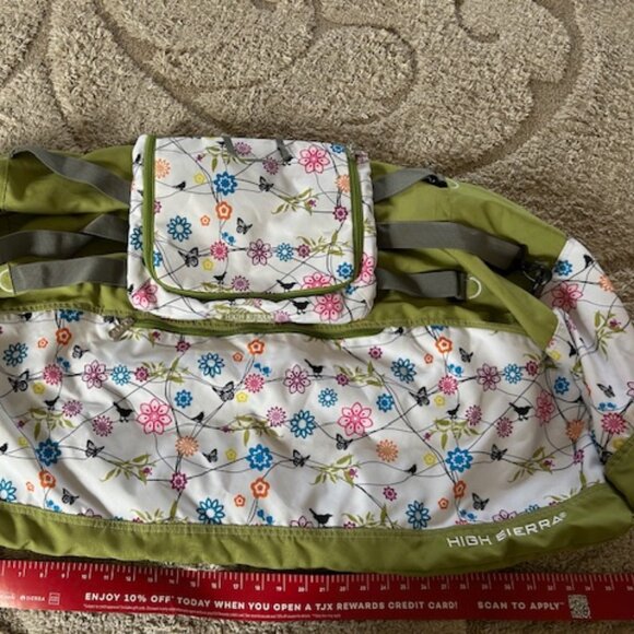 High Sierra 30" New Extra Large Pack-n-Go Duffel Pouch Travel Bag Floral Pattern - Picture 2 of 14